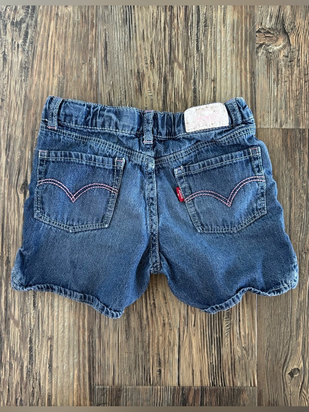 Levi’s Jeans Blue Denim Shorts Jorts Girls Size 5 Pink Stitching Ruffle Side Hem